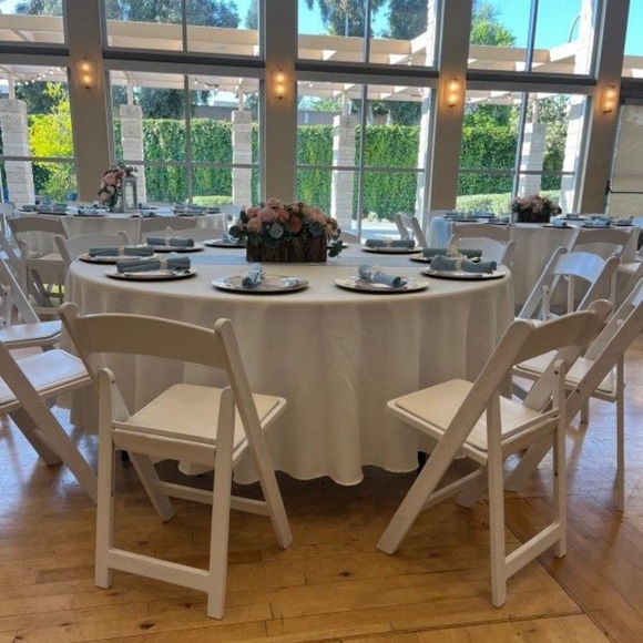 Ivory Tablecloth 120 inch Round - Picture 1 of 4